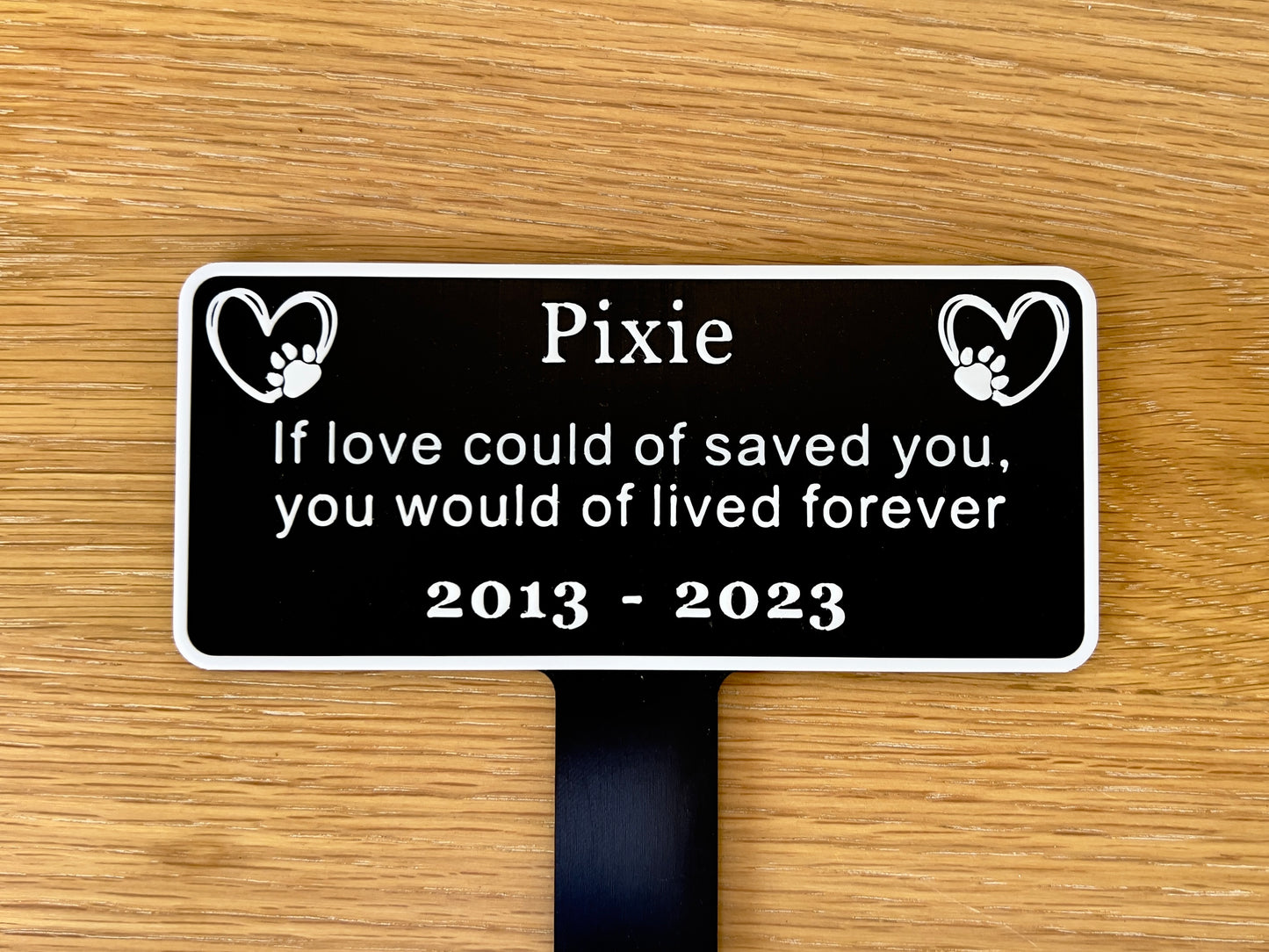 Plaque commémorative personnalisée pour chien | Noir et blanc